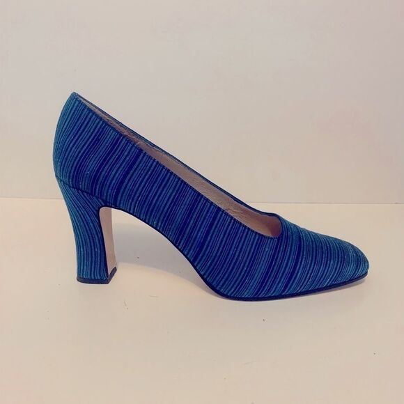 Valerie Stevens Shoes - Valarie Stevens blue strip pumps